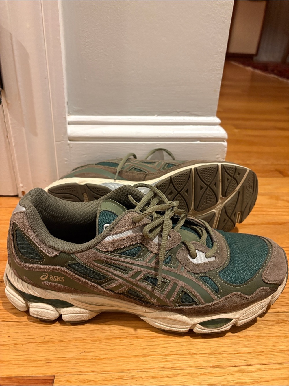 ASICS Men's Olive Green and Tan Running Shoes